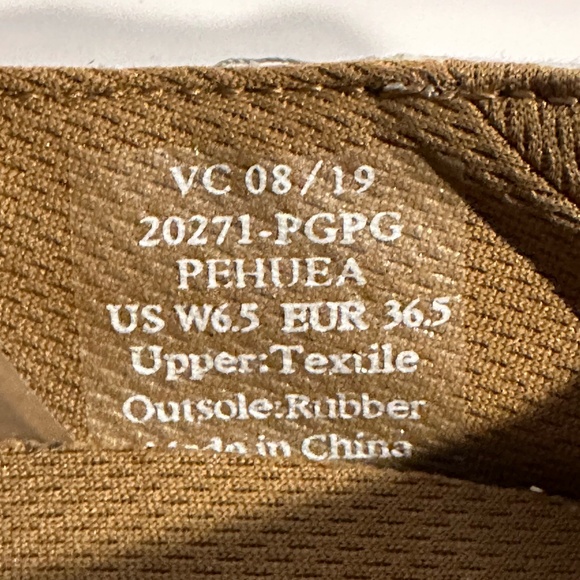 Olukai Pehuea - Light Blue - Size 6.5 - Picture 5 of 6